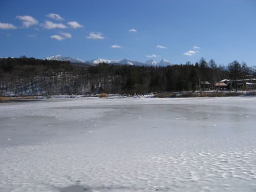 蓼科湖と八ヶ岳連峰　2009年1月25日