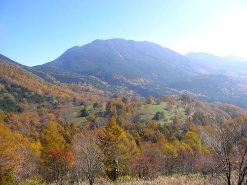 八子ヶ峰から見た北横岳　2008.10.19