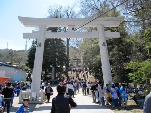 諏訪大社・上社の前宮　2010年5月3日