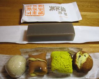 新鶴の塩羊羹と和菓子　2010年4月9日